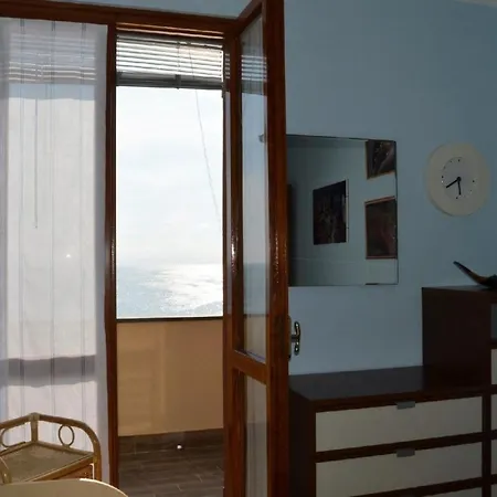 Ferienwohnung Fur 4 Personen Ca 40 M In Moneglia, Italienische Riviera Italienische Westkuste