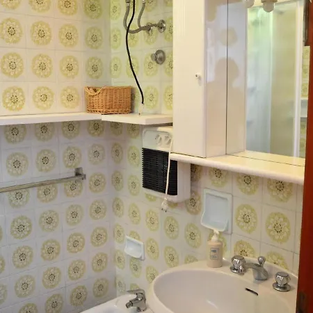 Appartement Ferienwohnung Fur 4 Personen Ca 40 M In Moneglia, Italienische Riviera Italienische Westkuste Moneglia