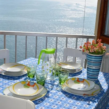 Ferienwohnung Fur 4 Personen Ca 40 M In Moneglia, Italienische Riviera Italienische Westkuste *